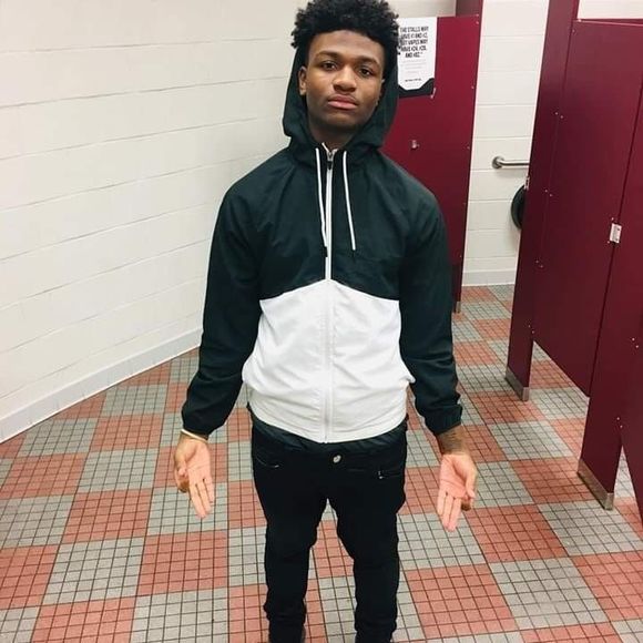 Meet your Posher, Jermelle - Picture 1 of 1